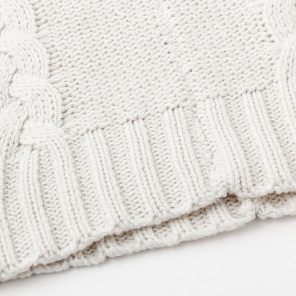 🍁LAST ONE Oversized Cable Knit Turtleneck Sweater🍁 - Picture 10 of 15